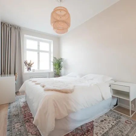 Daire Scandic Design Gem - Steps From Local Life *