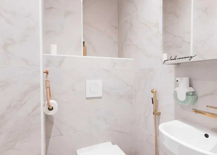 Scandic Design Gem - Steps From Local Life *