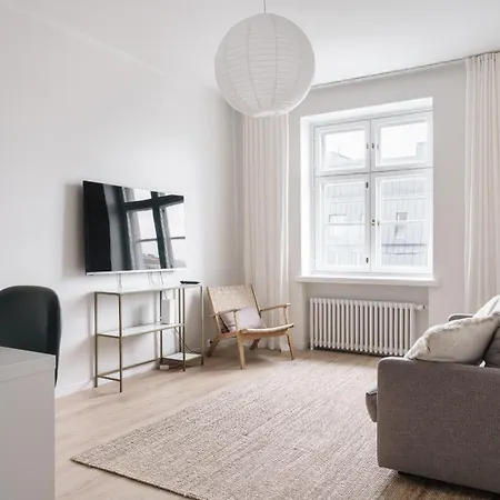 Huoneisto Scandic Design Gem - Steps From Local Life
