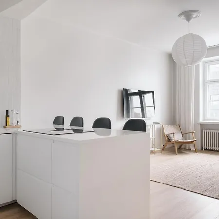 Apartamento Bright & Modern Near Metro 150m Helsínquia